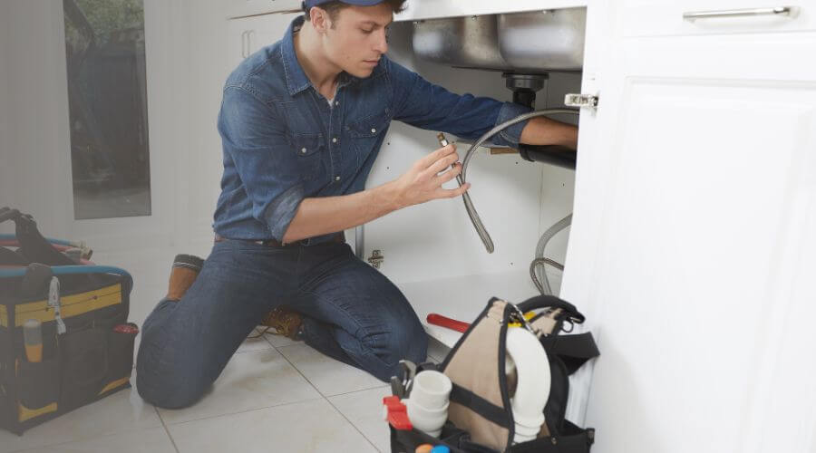 Professional water leak detection in London, AR